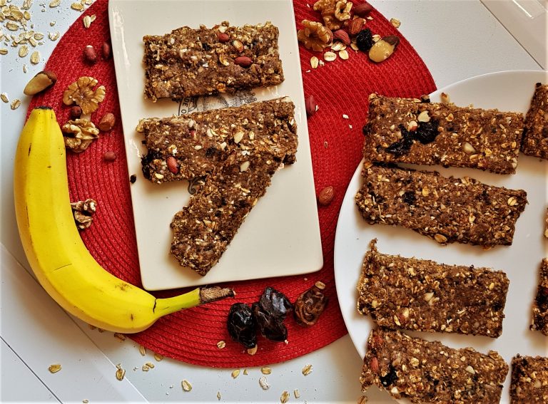Ultimate 5-ingredient protein bars