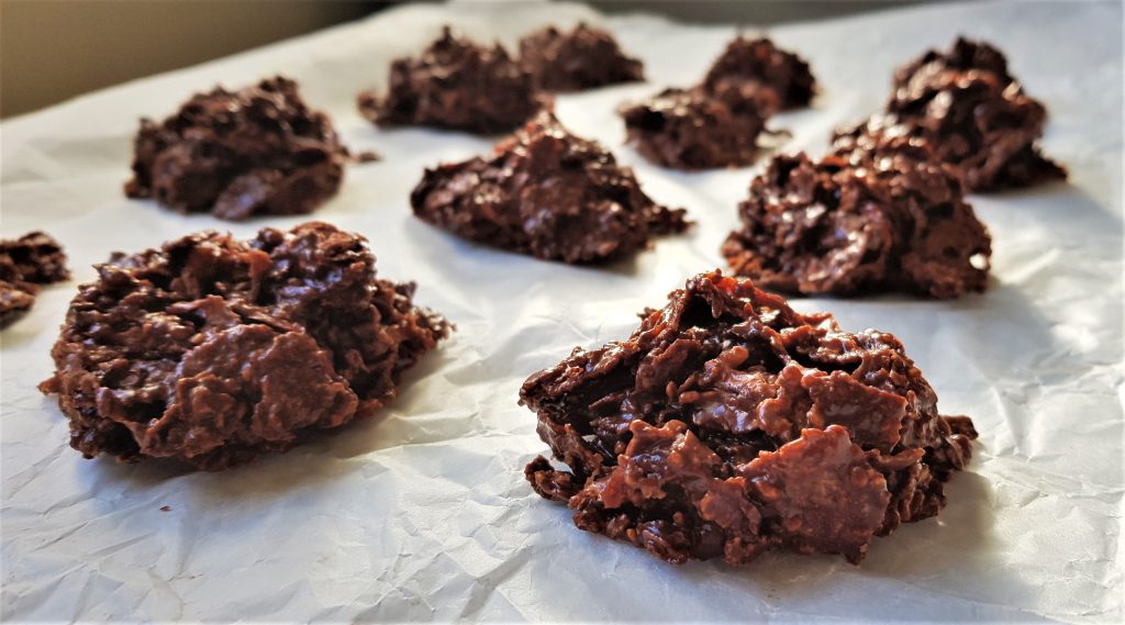 5-ingredient vegan chocolate carrot branflake crispy cakes